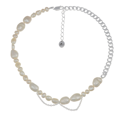 LULA PEARL NECKLACE