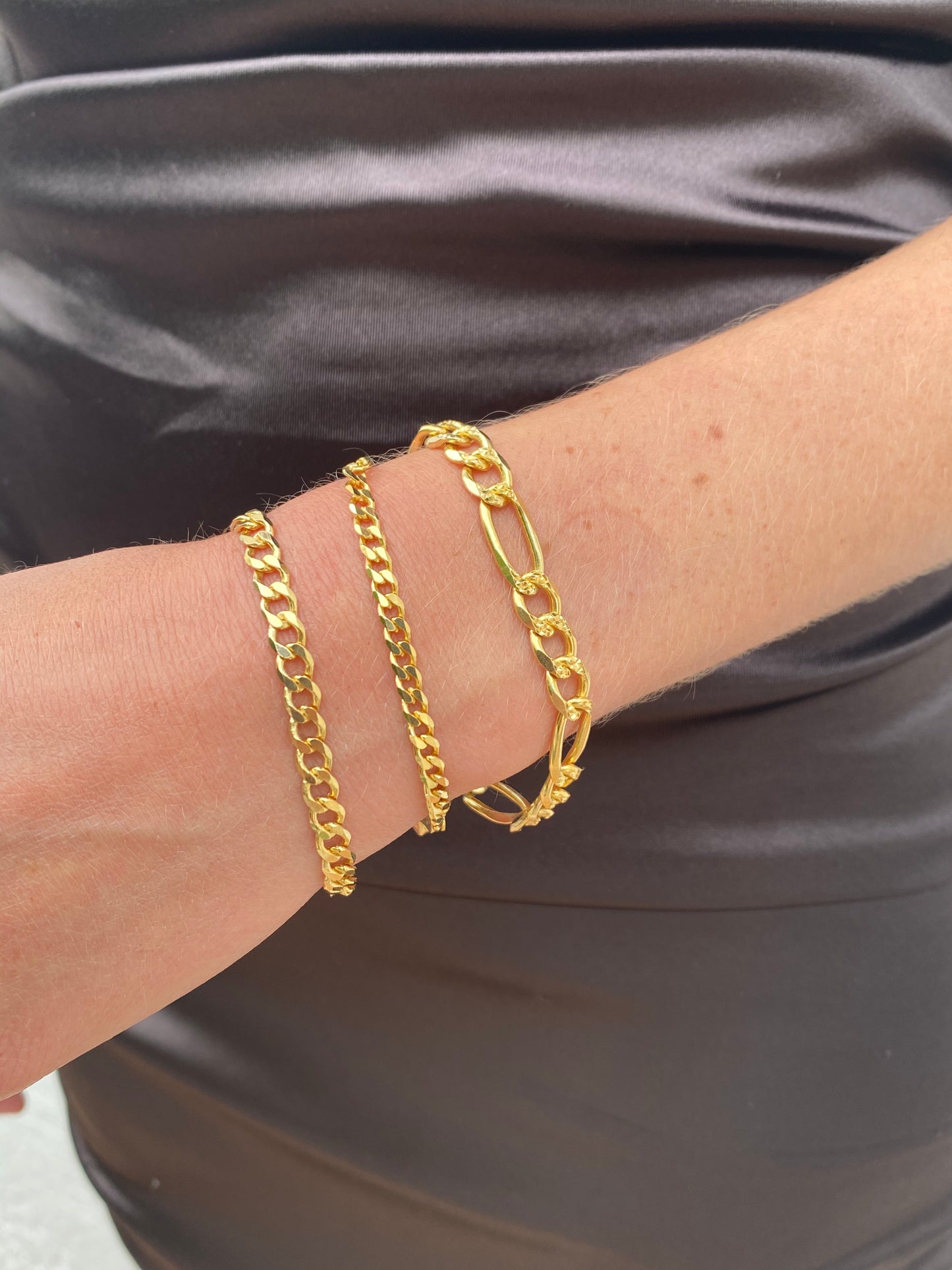 ALONZA MEDIUM BRACELET