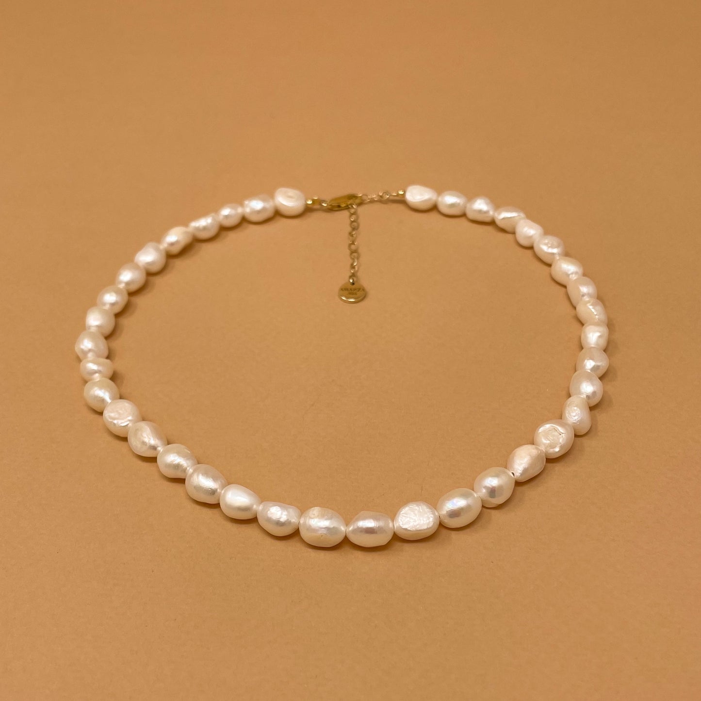 HARPER PEARL NECKLACE