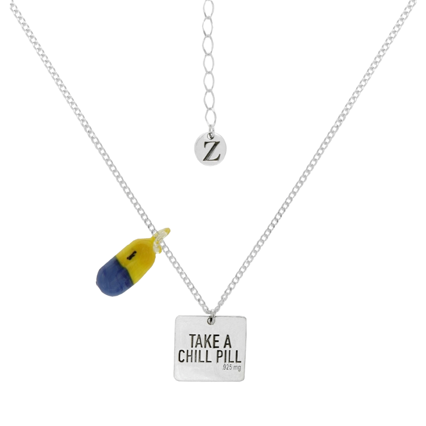 TAKE A CHILL PILL - joya de plata .925 con baño de oro 14K artesanal