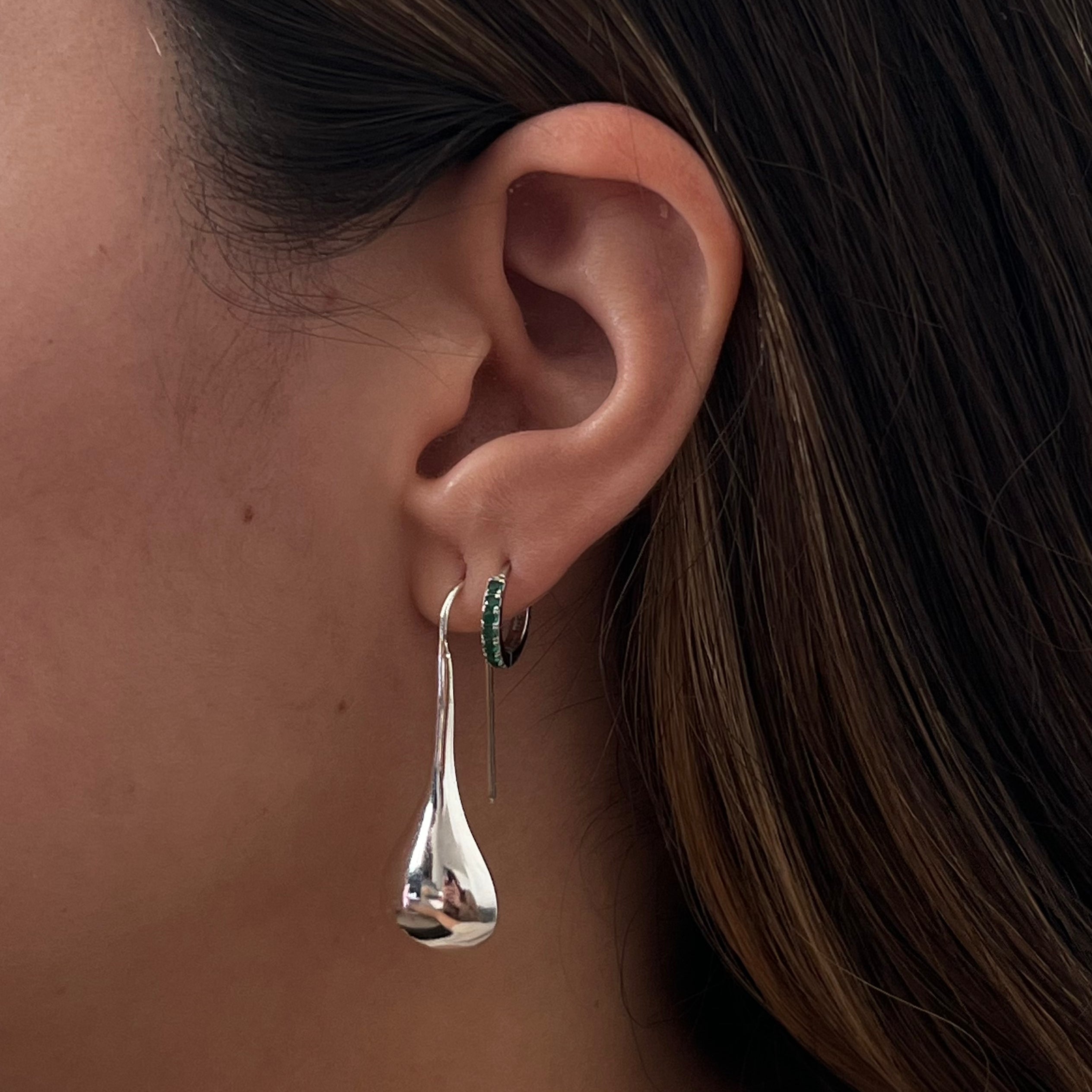 WESLEY MEDIUM EARRINGS - anillo artesanal en plata .925, hecho en Taxco México